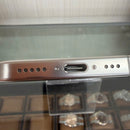iPhone 16 Pro 512GB Putih Titanium 98% baterai 100% Apple Internasional (5x cacat) - HH1149 
