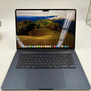 Macbook Air 2024 15.3 inci Hitam Apple M3/ RAM 16GB/ SSD 256GB Baterai 99% Siklus Pengisian Daya 100% BPTN 
