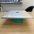 MacBook Air 2019 13.3" Silver i5/8GB/256GB 98% sạc 261 lần BPTN (phím mờ)