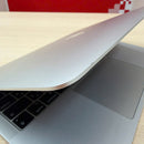 MacBook Air 2019 13.3" Silver i5/8GB/256GB 97% sạc 59 lần BPTN (móp cạnh màn, lưng móp)