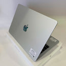 Macbook Air 2025 13.6" Sky Blue Apple M4/ 16GB RAM/ 256GB SSD Kondisi 99%, siklus pengisian daya 19 kali. BPTN 