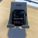 Apple Watch SE3 40mm GPS Midnight Aluminum Case/Midnight Sport Band, Baru dalam Kotak (segel sedikit robek) 