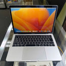 Macbook Pro 2019 13,3 inci Space Gray Intel Core i7/ RAM 16GB/ SSD 256GB Baterai 97% 100% Terisi daya 3 kali BPTN (Baterai diganti, casing rusak, perubahan warna)