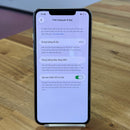 iPhone 11 Pro Max 64GB Silver, kondisi baterai 98%, kondisi baterai 100%. Ponsel ini telah dibayar penuh untuk layanan jaringan dan berfungsi seperti produk Apple internasional (goresan kecil di bagian tepi dan bezel kamera, dll.) - HH5946 