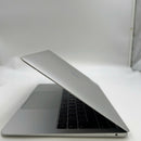 MacBook Air 2019 13.3" Silver i5/8GB/256GB 97% sạc 404 lần (Có trầy - vênh cạnh)