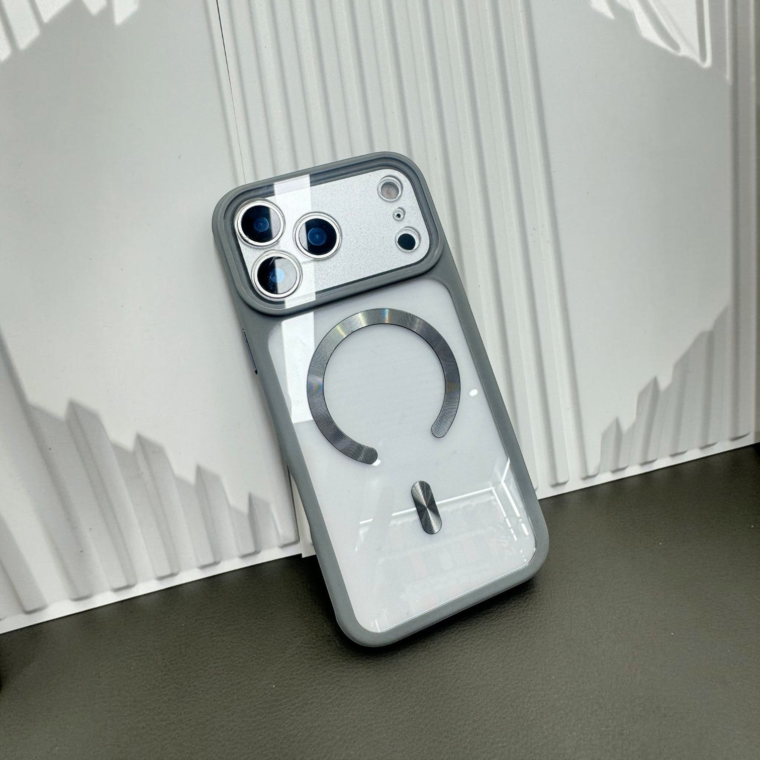 Casing Transparan MagSafe untuk iPhone 