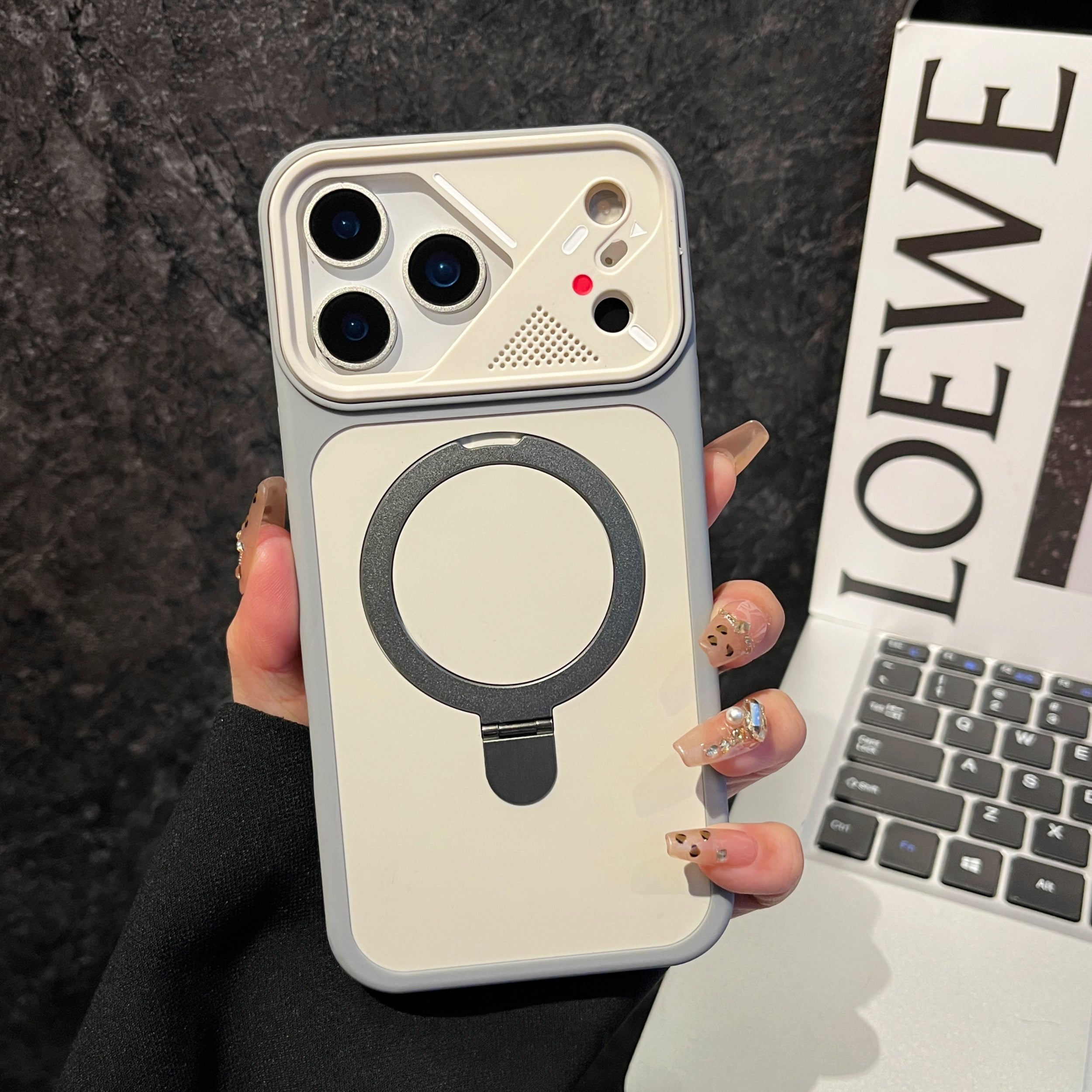 Casing Transparan MagSafe untuk iPhone 