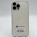 iPhone 13 Pro Max 128GB Putih 98% Baterai 100% Versi internasional dari DCM (Tidak menggunakan SIM DCM - Baterai sudah diganti, terdapat goresan pada bezel, goresan pada bezel kamera, 1 noda kecil) - HH3268 