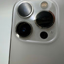 iPhone 13 Pro Max 128GB Putih 98% Baterai 100% Versi internasional dari DCM (Tidak menggunakan SIM DCM - Baterai sudah diganti, terdapat goresan pada bezel, goresan pada bezel kamera, 1 noda kecil) - HH3268 