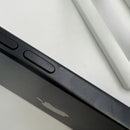 iPhone 15 Plus 128GB Hitam, baterai 98%, kondisi baterai 89%, versi Apple Internasional (terdapat goresan pada bezel dan lensa kamera) - HH6569 
