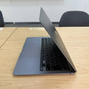 MacBook Air 2020 13.3" Space Gray M1/8GB/256GB Baterai 99% Siklus Pengisian Daya 93% BPTN 