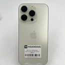 iPhone 15 Pro 128GB Putih, baterai 98%, 87%, versi Apple Internasional (kerusakan kamera, goresan pada bezel, perubahan warna pada bagian belakang) - HH8953 