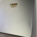 Macbook Pro 2023 14 inci Abu-abu Apple M3/ RAM 8GB/ SSD 512GB Baterai 98% (Sudah diisi daya 47 kali) BPTA Seperti Baru 
